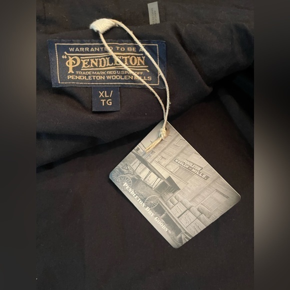 Pendleton Black With Stripes Flannel Jacket Dry Goods Men’s Size Extra Large‎ - Picture 5 of 9